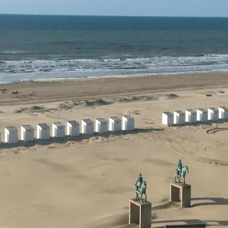 In Near The Beach, Cleaning Included *